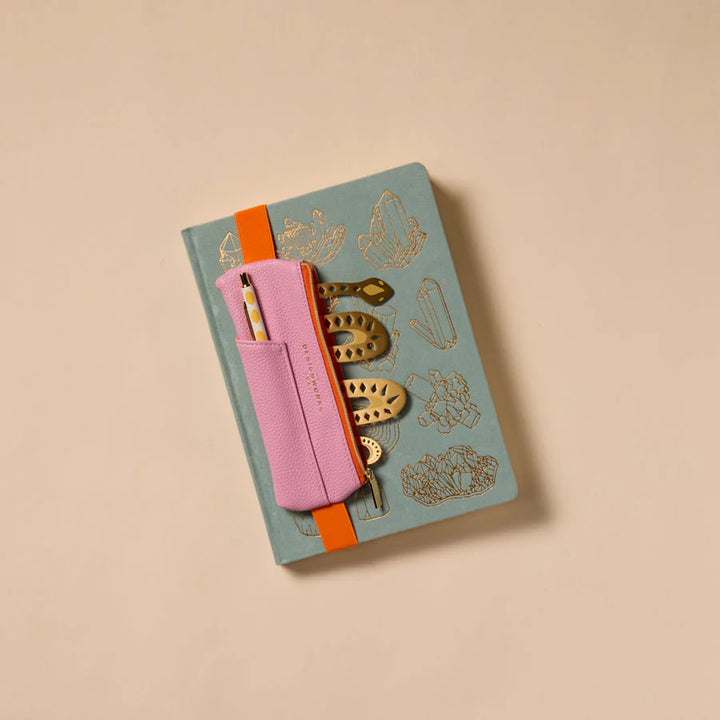 Trousse élastique en cuir vegan rose et orange