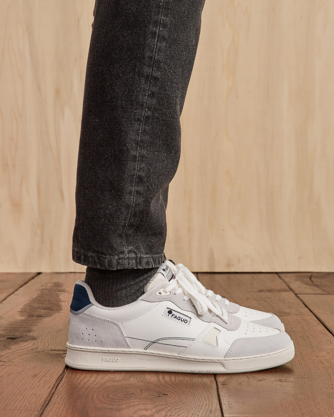 Commute 1 Cuir-Suède