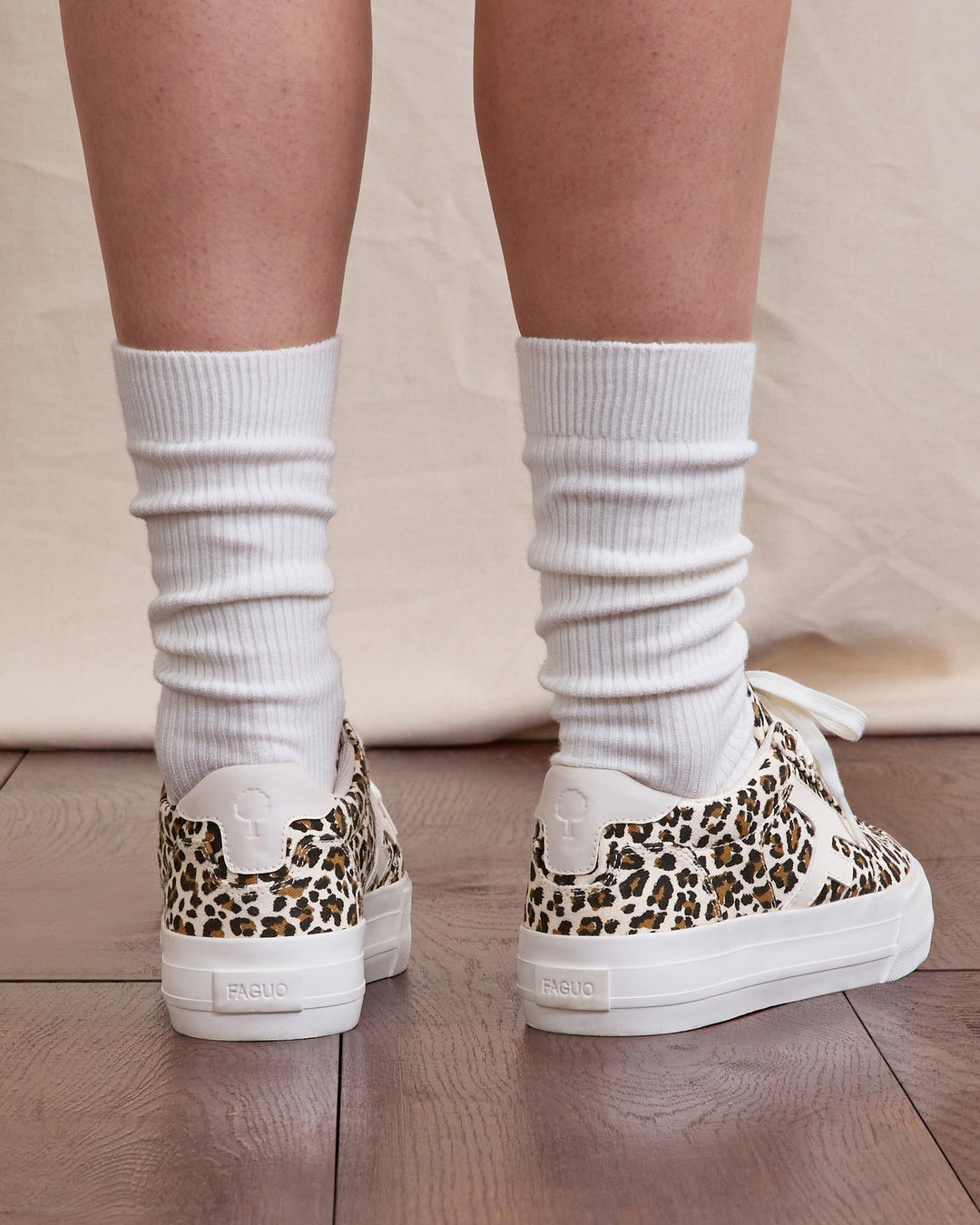 Baskets Walnut Platform